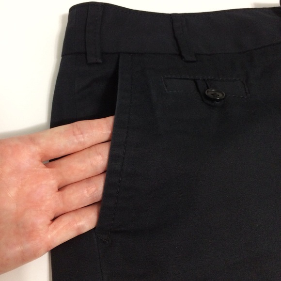 BANANA REPUBLIC Martin Fit Black Shorts | Size 6 - Picture 7 of 11